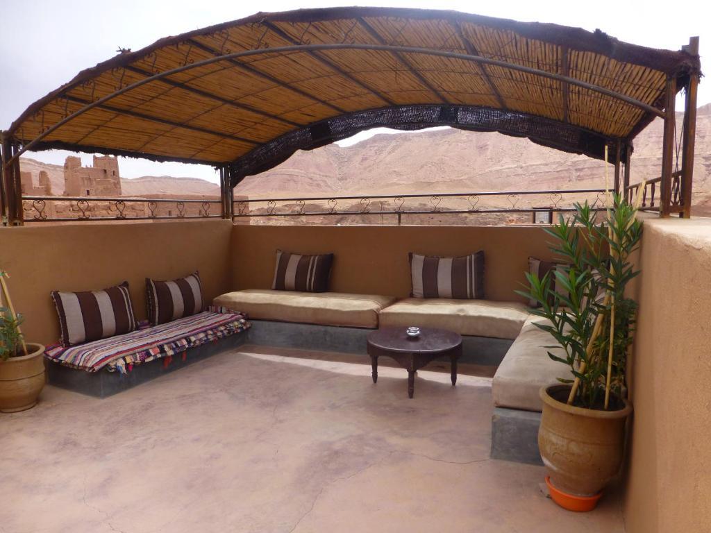 Bed and Breakfast Kasbah La Cigogne Айт-Бен-Хадду Екстер'єр фото